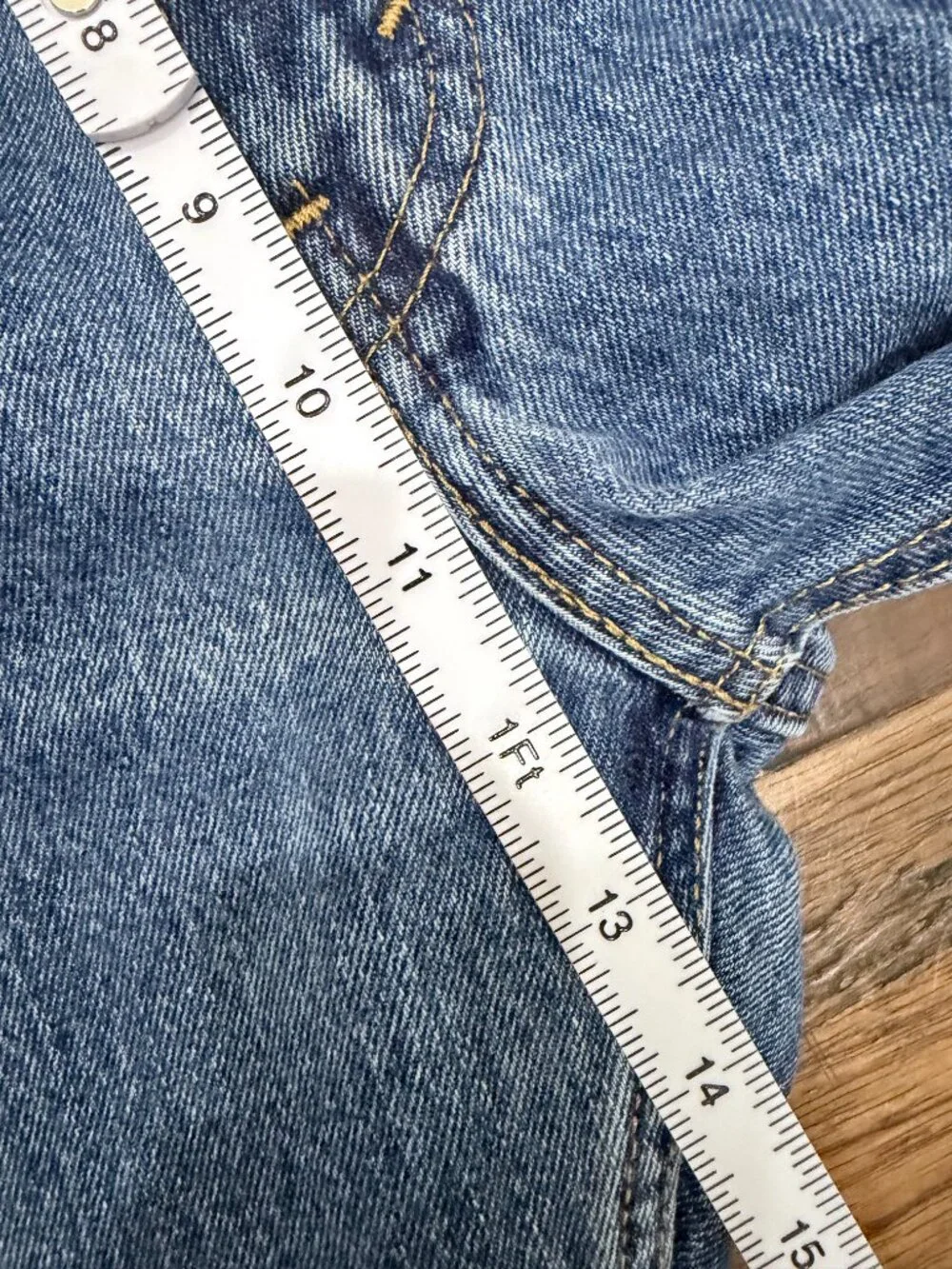 Levi’s 505 Regular Fit Jeans Men’s W40 L30 Medium Wash Straight Leg 100% Cotton
